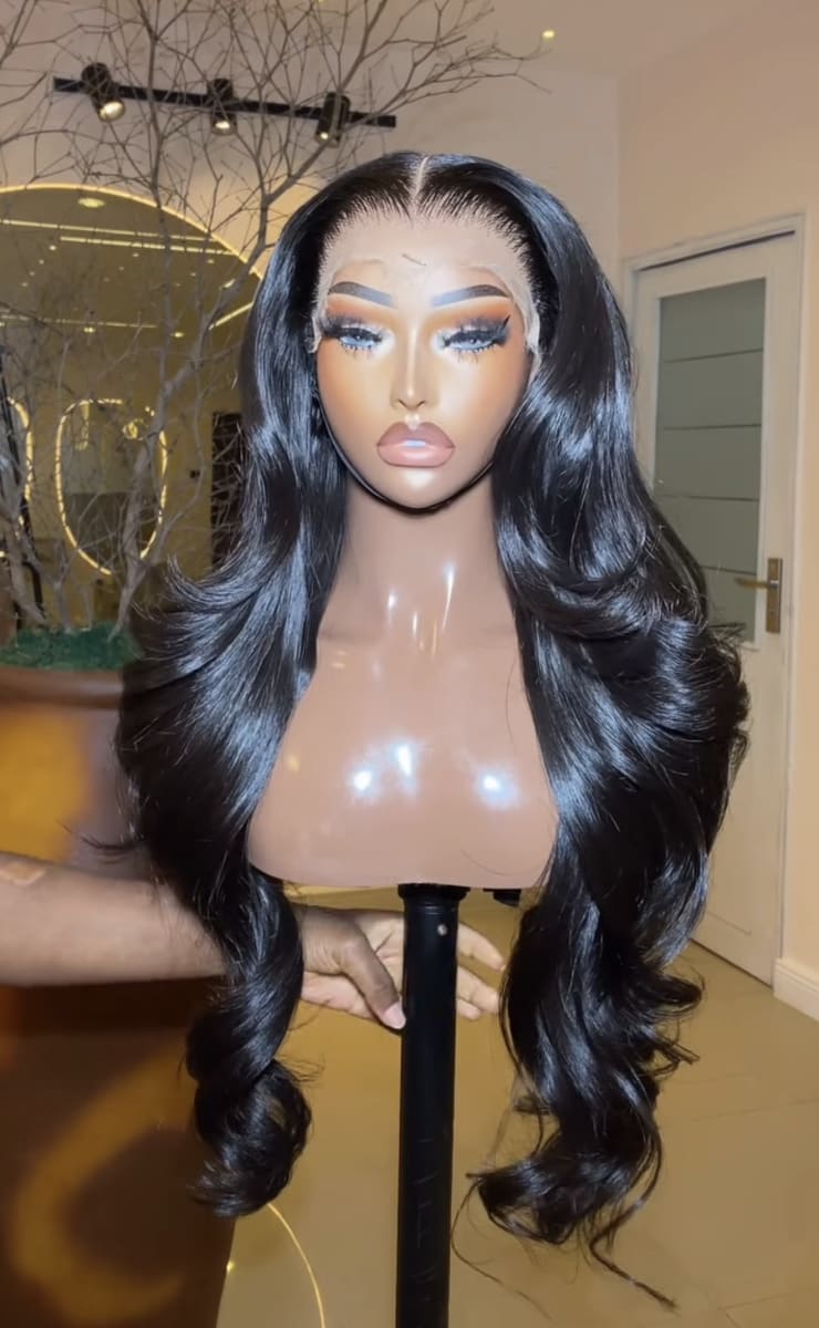 Oga wife wig black