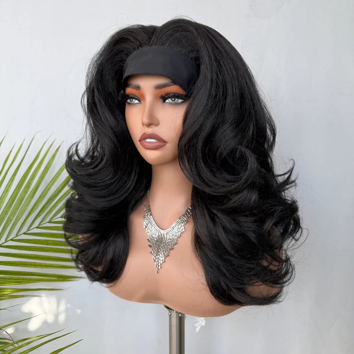 Band wig black